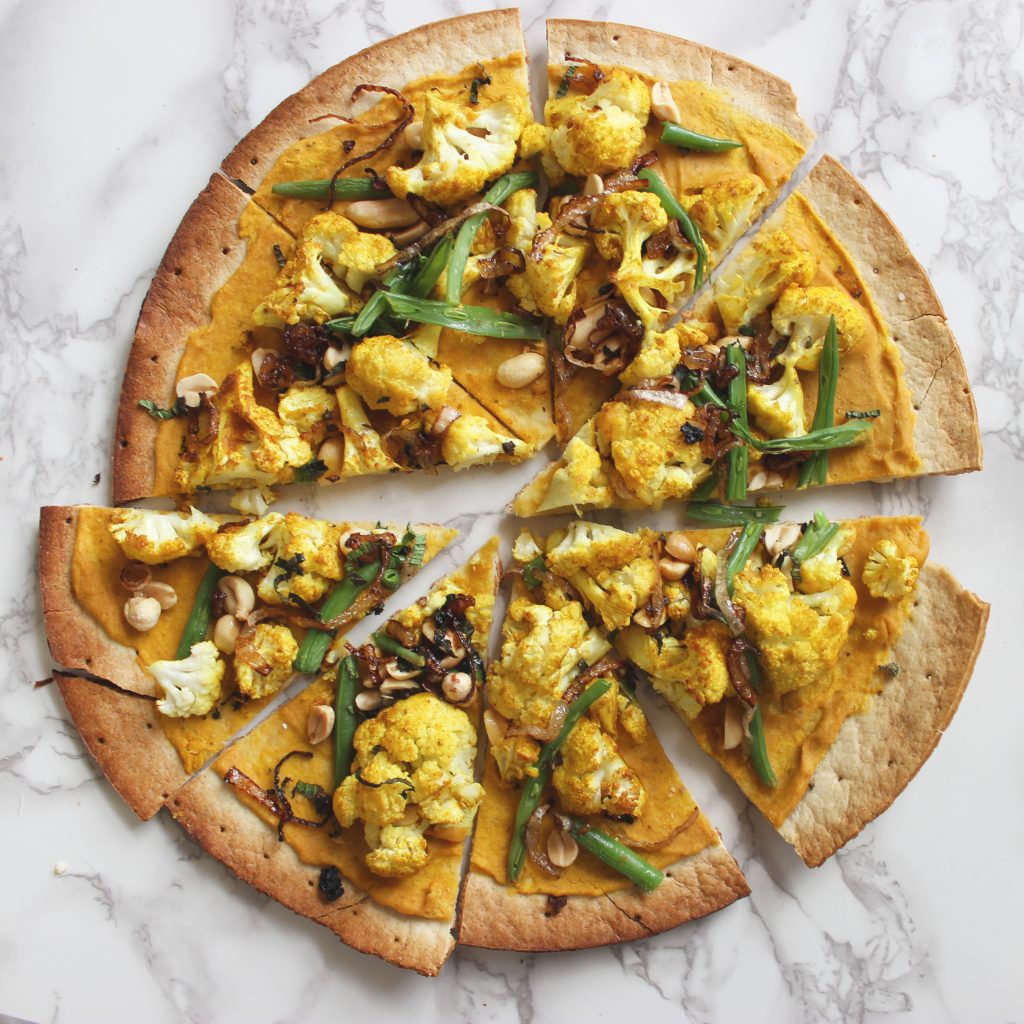Curried Cauliflower Hummus Pizza | Darista Dips